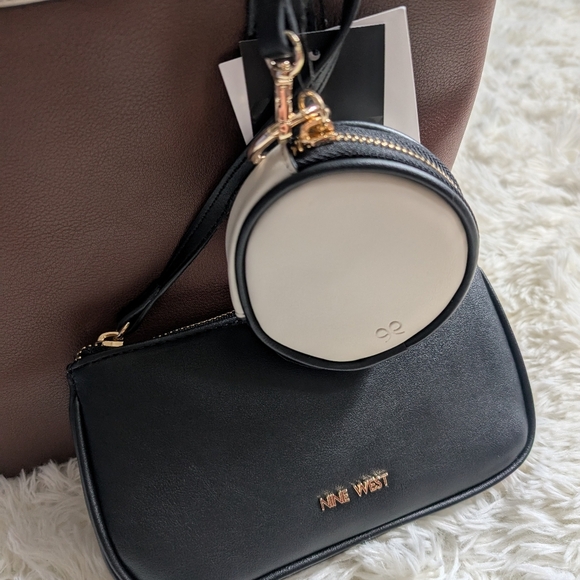 Set Nine West Jordi Trap Shoulder Tote Bag and Crossbody - Picture 5 of 11